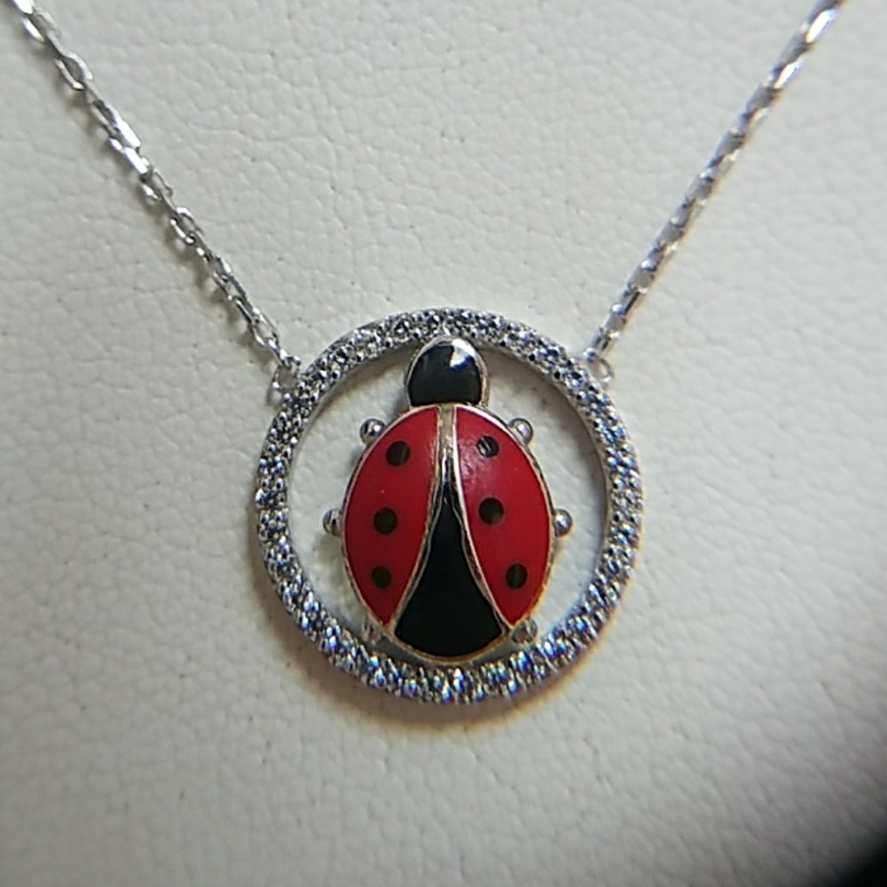 LadyBug Necklace 16 to 18 inches chain - Picture 4 of 6